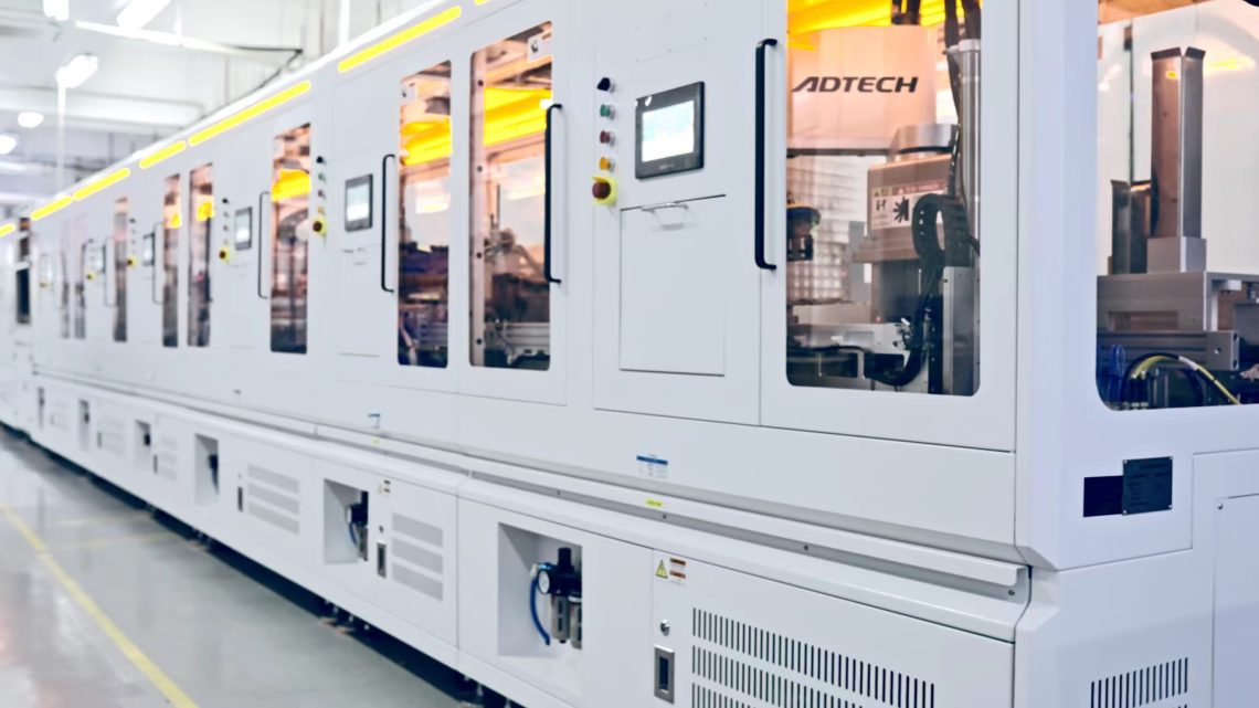 تفتتح Geekvape عصرًا جديدًا من الإنتاج الآلي خالي من الغبار، مُعلنةً بذلك عن بزوغ فجر مرحلة جديدة من التصنيع الذكي والمستدام في القطاع